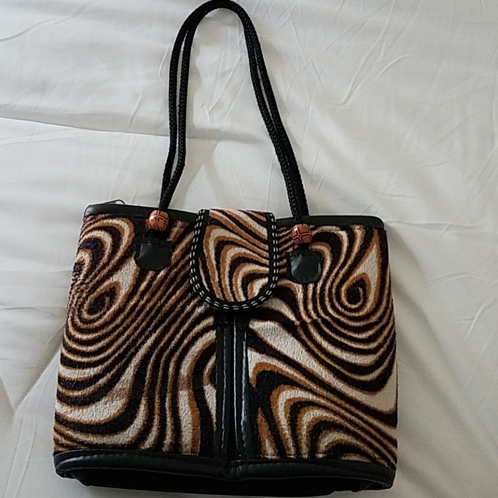 Designer Pocketbook